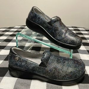Alegria Keil Glimmer Glam Metallic Slip on Nursing Shoe KEL-292  Size 39/US 9